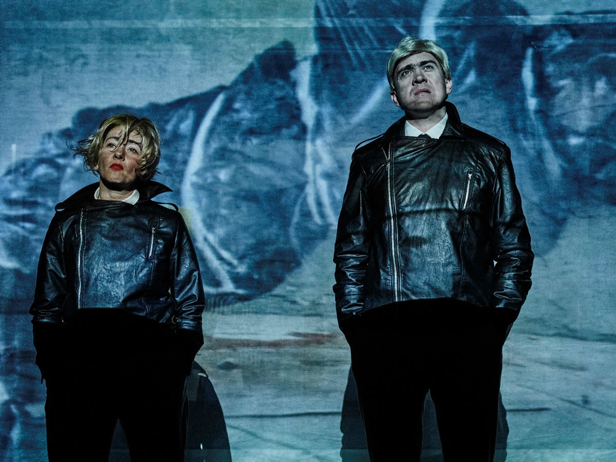 Kanibalky: Soumrak samců