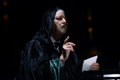 Věštkyně, vraždy a jasnovidci