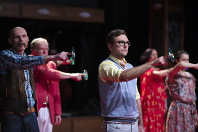 Drž mě pevně, miluj mě zlehka