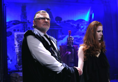 Romulus Veliký, komedie antických rozměrů