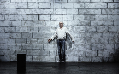 Přijde kůň do baru