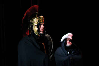 Romulus Veliký, komedie antických rozměrů