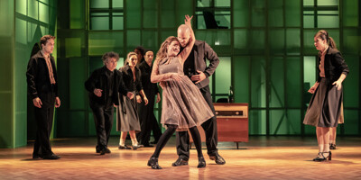 Geniální přítelkyně