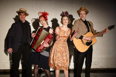 Zapomenutou cestou Praha-Lvov