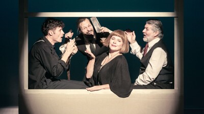 Vánoce u Čapků aneb jak Karel a Olinka vařili dort cukroví