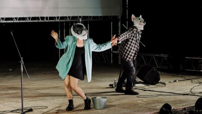 Smradlavý koncert na čtyřech nohách