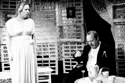 Hra o lásce a smrti