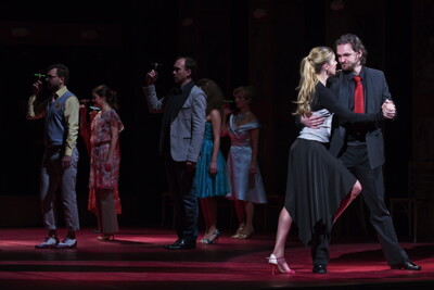 Drž mě pevně, miluj mě zlehka