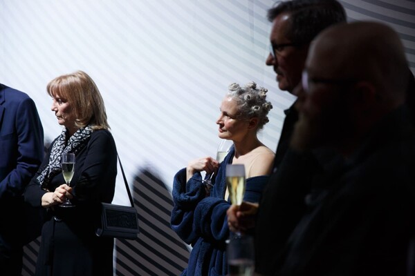 V Komedii zavládl Krásný nový svět