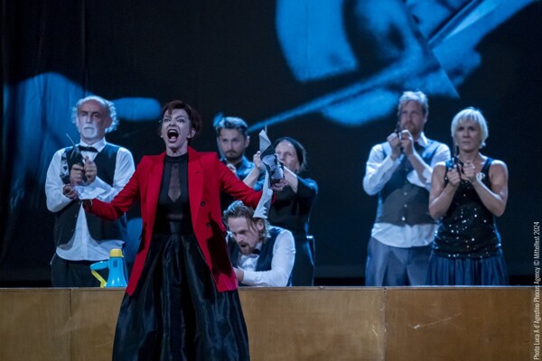 Míroví vyjednavači úspěšně na evropských jevištích