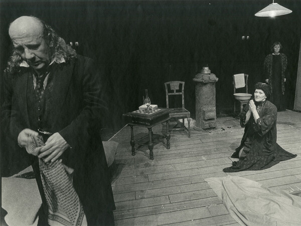 Zemřela Zdena Hadrbolcová