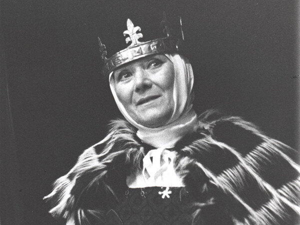 Zemřela Zdena Hadrbolcová