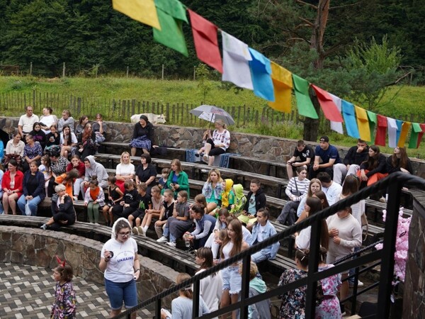 Divadlo hrou s Koločavou 2024