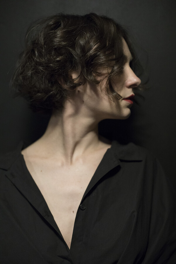 Vzhlédni, velké dílo začíná! Soubor a interiéry na nových fotografiích