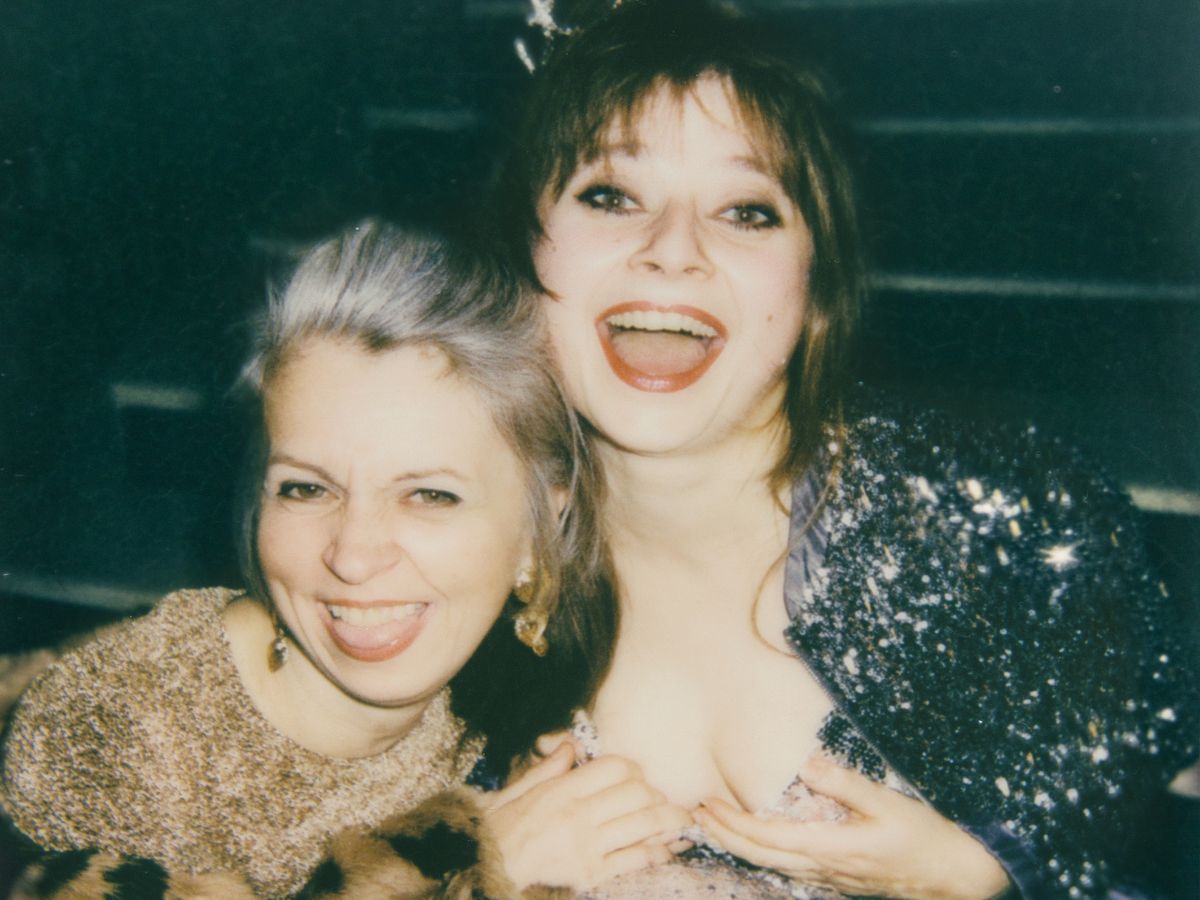 Ženy a alkohol: Pijí potichu, trpí dlouho